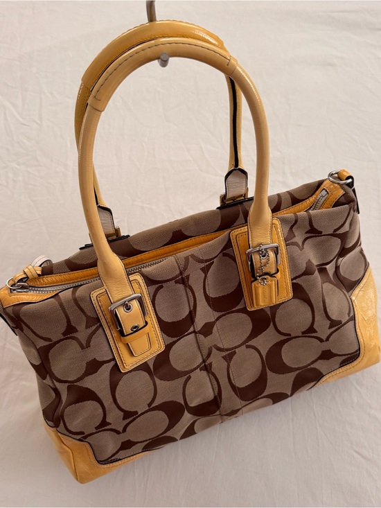Coach Handbags - Y2K Coach brown and yellow monogram handbag with buckle accents
